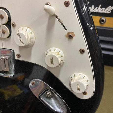 Fender Baritone Sub-sonic 2001 w/ hardcase