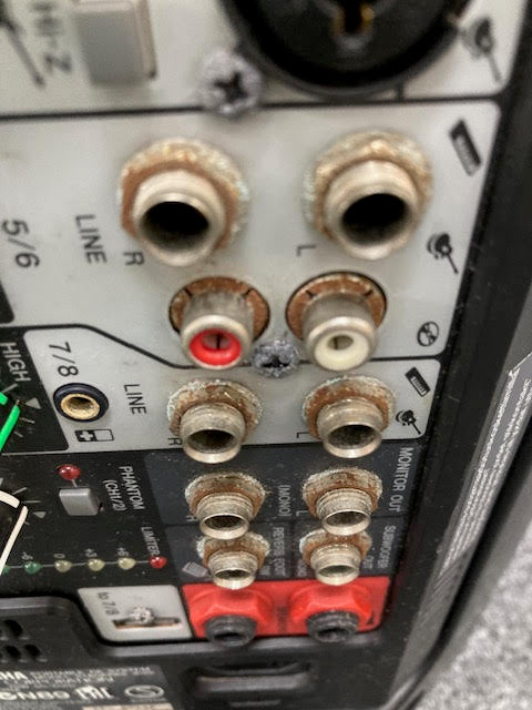 Yamaha stagepas400 PA system (preowned)