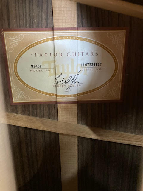 TAYLOR 814ce ACOUSTIC ELECTRIC GUITAR W/ CASE (PREOWNED)
