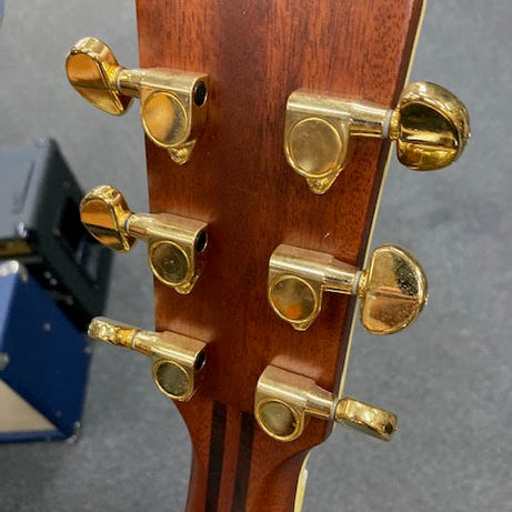 Yamaha Transacoustic LS-TA Brown burst w/ case ALL SOLID (preowned)