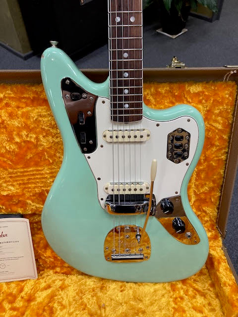 Fender American Original Jaguar 2011 Surf Green w / case and candy