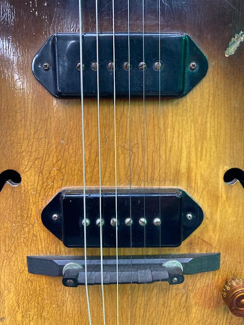 Gibson ES125 1956 hollowbody Guitar w/ mods + case