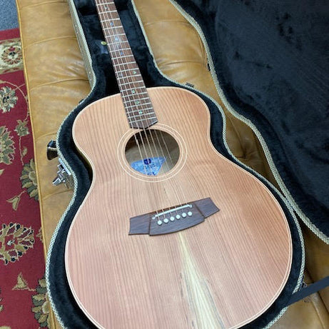 Cole Clark Angel Redwood Silky Oak w/ hardcase