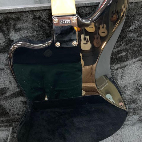 Fender Jaguar Made in Japan Traditional w/ hardcase (preowned)