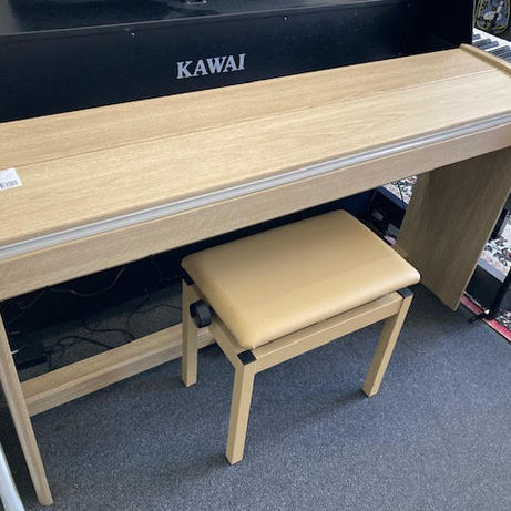 Roland F701 Digital Piano - Light Oak