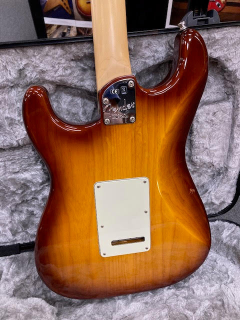 Fender Stratocaster Elite 2016 Sienna Burst w/ hardcase