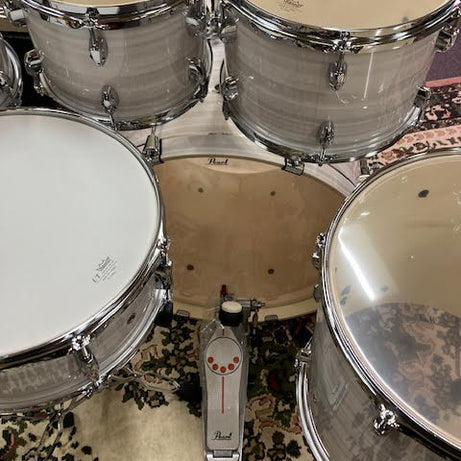 Pearl Export EXX Fusion plus Slipstream White  w/ zildjian cymbals + Bonus 8" Tom