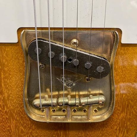 Fender Custom Shop Artisan 2015 Okoume telecaster w/ case