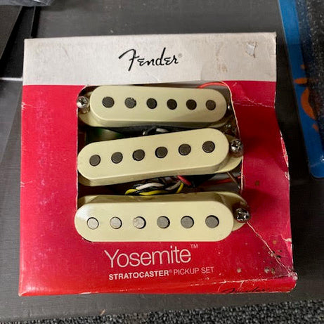 Fender Yosemite pickups wiring harness (preowned)