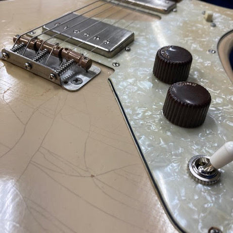 SOLD DeluxeTone Cosmopolitan El Dorado Relic Electric Guitar