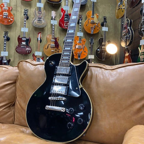 Epiphone 2010 Les Paul Custom w/ original case
