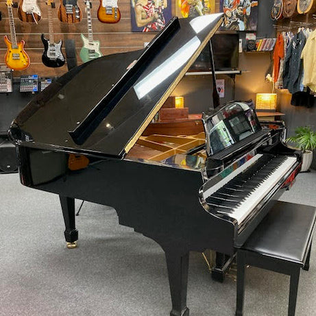 Grand Piano Music at Noosa Sunshine Coast