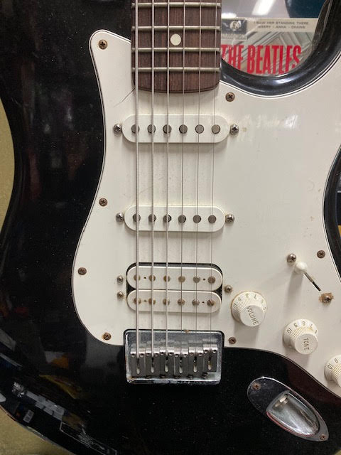 Fender Baritone Sub-sonic 2001 w/ hardcase