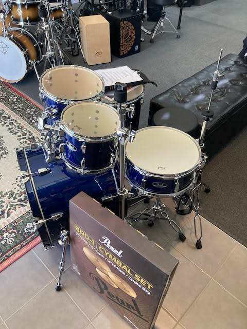 Pearl Roadshow Drum kit package deal
