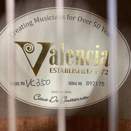 Valencia VC350 small body guitar w/ case (immaculate)