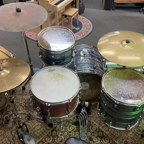 Gretsch Catalina Club Silver Oyster drum kit w/ Zildjian cymbals + hardware (preowned)