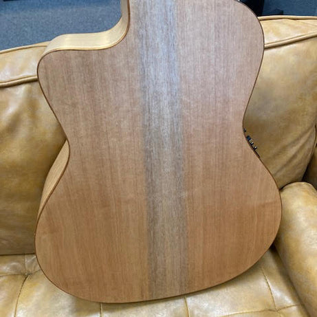 Cole Clark Studio Bunya Maple w/ gigcase