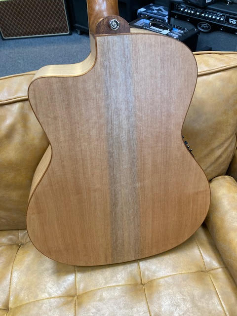 Cole Clark Studio Bunya Maple w/ gigcase