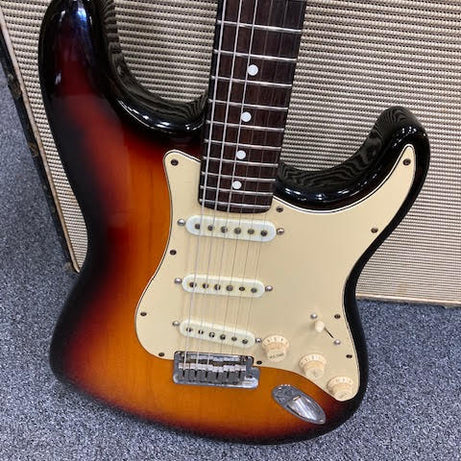 Fender Stratocaster 1989 *strat plus* modified w/ hardcase