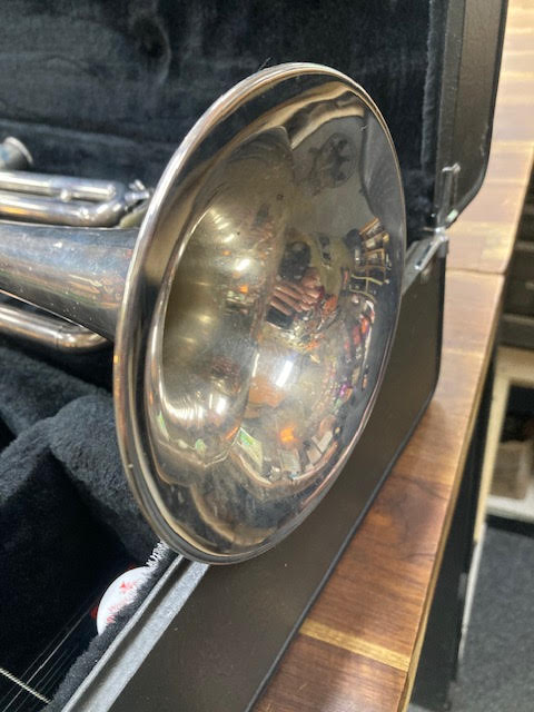 Yamaha ytr732 pro trumpet (preowned)
