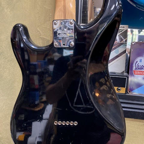 Fender Baritone Sub-sonic 2001 w/ hardcase