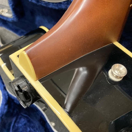 Fender Redondo Acoustic/electric guitar black w/ hardcase (preowned)