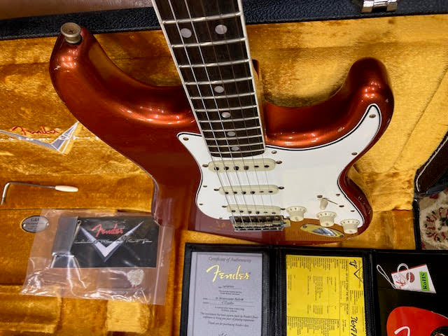 Fender Custom Shop Stratocaster 1967RI Limited edition Relic w/ case + candy