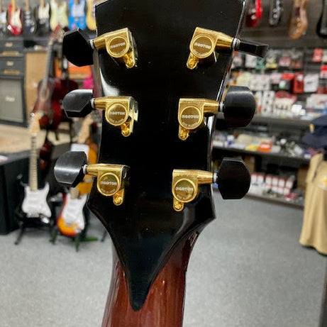 Eastman AR480CE-SB John Pisano Signature Sunburst Archtop Guitar – 2024 (pre-owned)