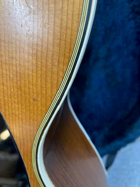 Martin J40M 1985 Vintage Guitar w/ original case