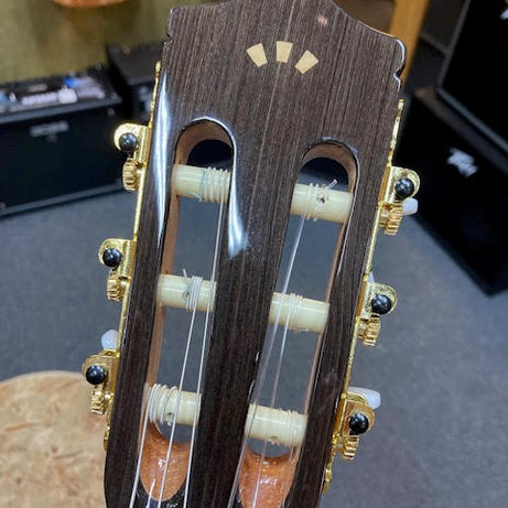 Cordoba C5 spruce top w/deluxe bag