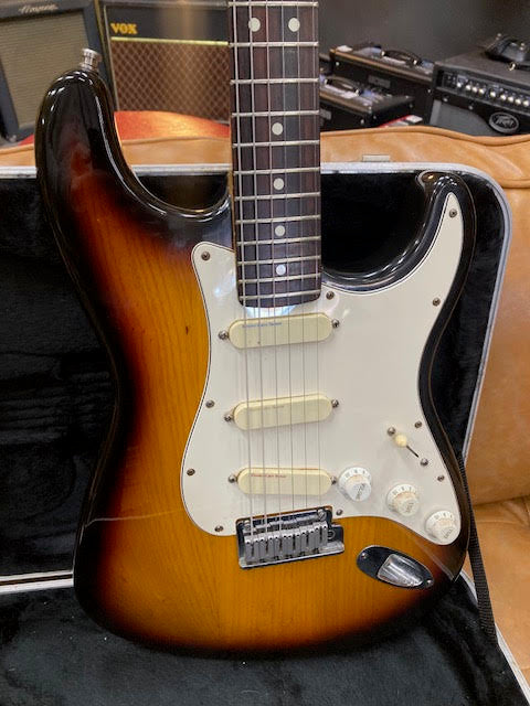 Fender Stratocaster Plus 1991 (one owner) w/ hard case