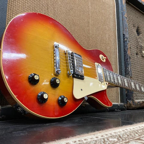 Gibson Les Paul Deluxe 1974 w/ original case