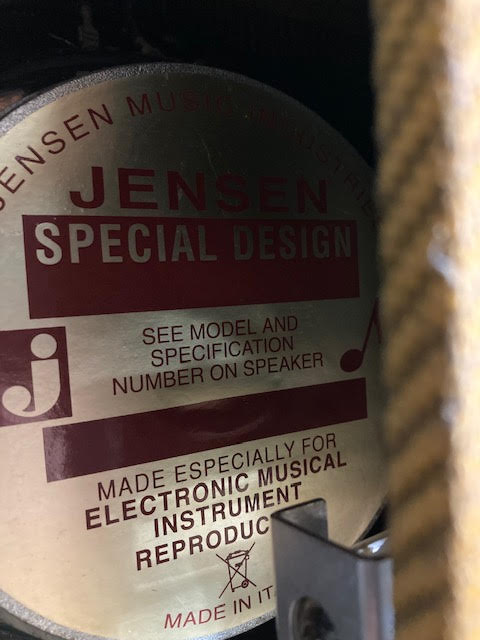 Fender Blues Junior Tweed Limited edition guitar amplifier (preowned)