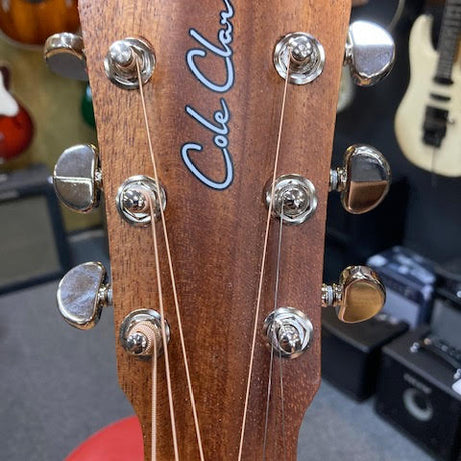 Cole Clark All solid Spruce/Mahogany w/ gigcase Brand New