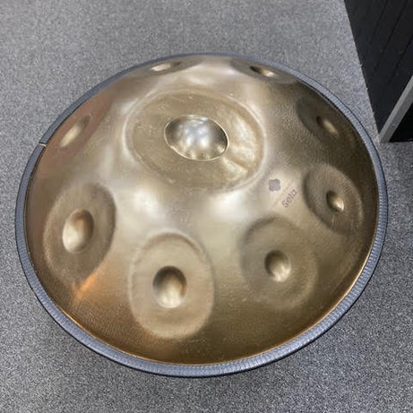 Sela Percussion Handpan SE-201 w/ stand + bag (just tuned)