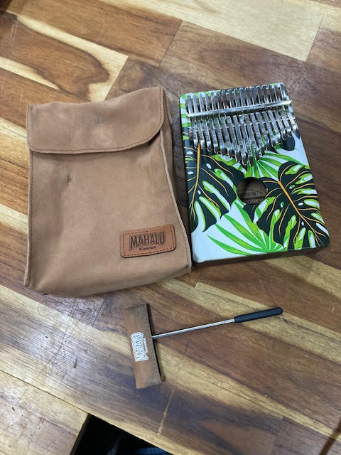 Kalimba Tropical leaf design monstera