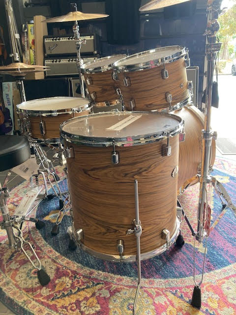 Pearl Decade Maple Satin Caramel Veil drum kit package