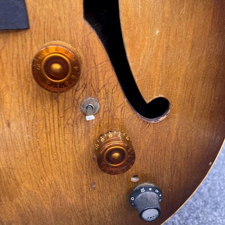 Gibson ES125 1956 hollowbody Guitar w/ mods + case