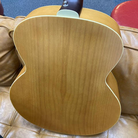 Guild F-2512E 12 string acoustic / electric guitar w/ gigbag (preowned)