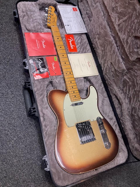 Fender Telecaster Ultra 2022 Mocha Burst w/ hardcase ( preowned )