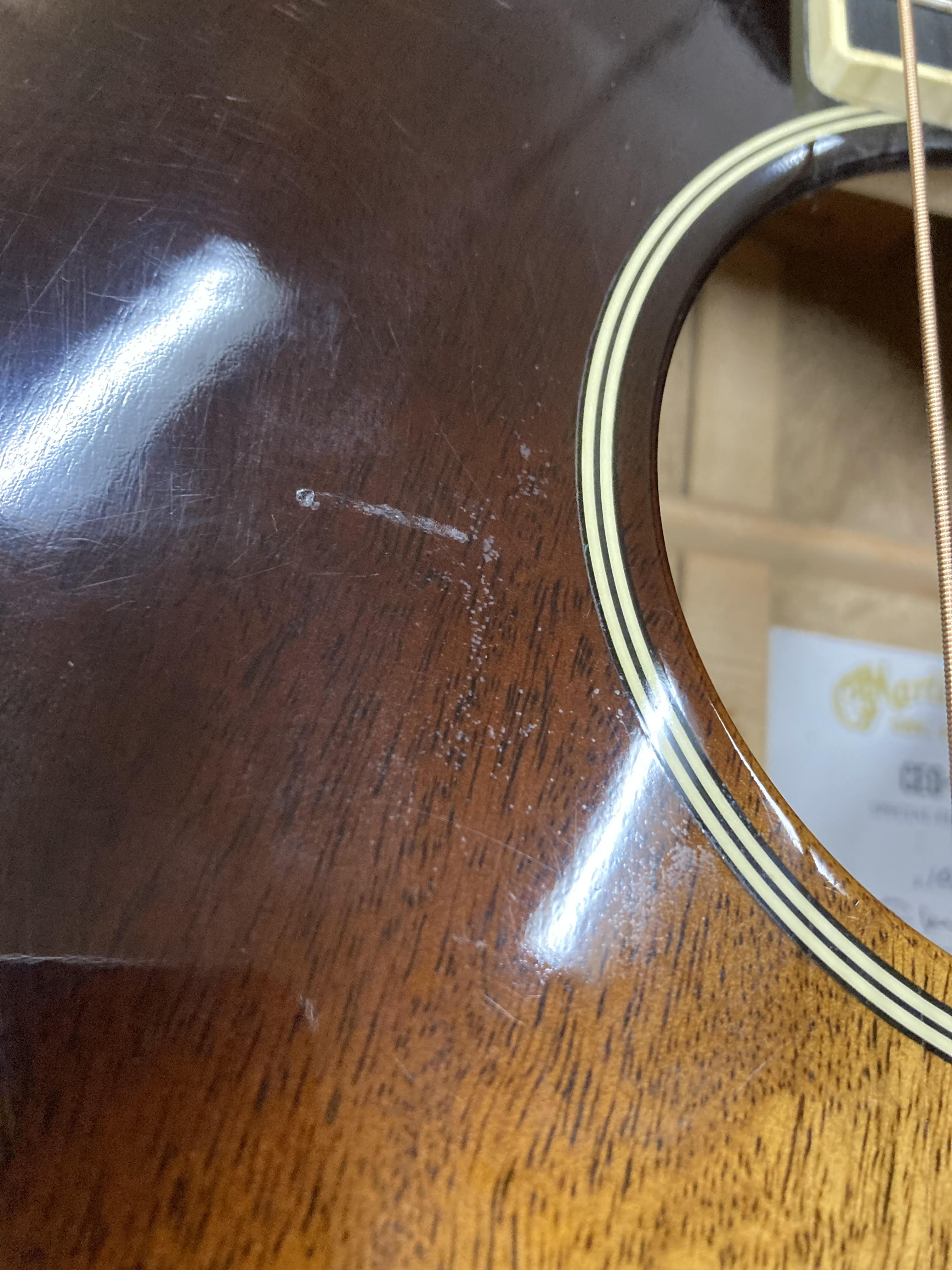 Martin CEO-9  acoustic guitar w/ case (preowned)
