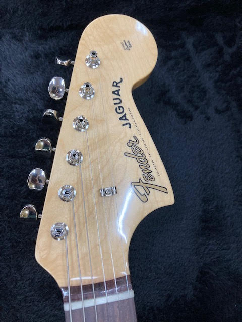 Fender Jaguar Made in Japan Traditional w/ hardcase (preowned)