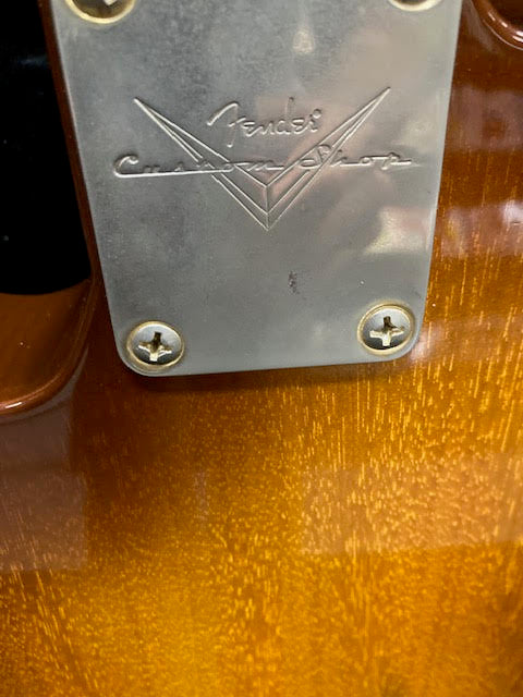 Fender Custom Shop Artisan 2015 Okoume telecaster w/ case