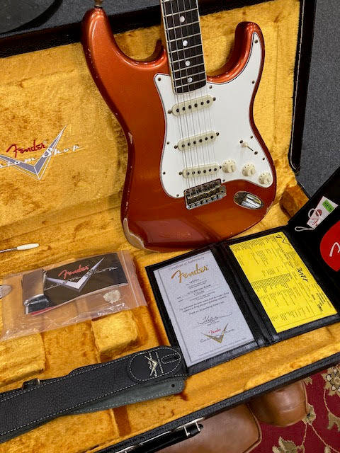 Fender Custom Shop Stratocaster 1967RI Limited edition Relic w/ case + candy