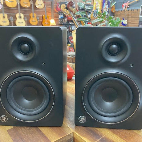 Mackie MR5 MKII powered monitors (preowned)