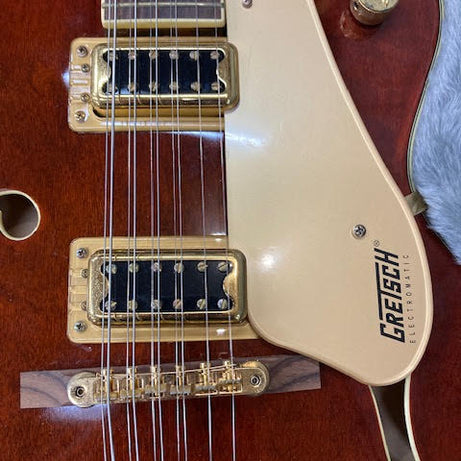 Gretsch G5422G-12 semi hollow electric guitar w/ hardcase (preowned)