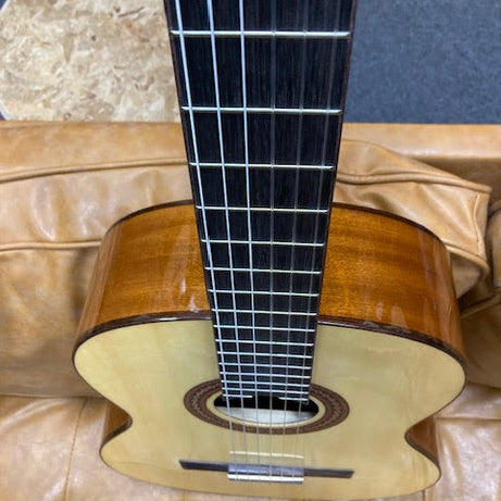 Cordoba C5 spruce top w/deluxe bag