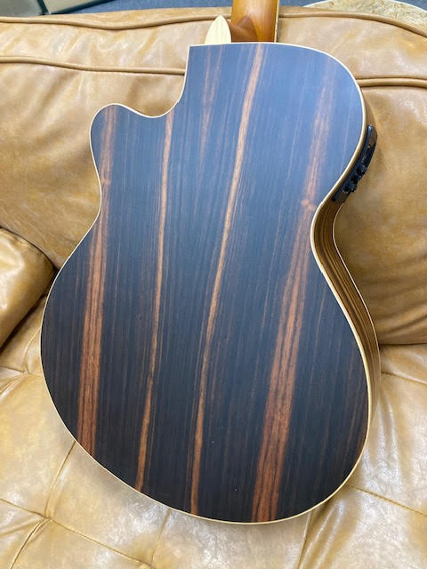 Tanglewood TDBTSFCEAEB Discovery Exotic Superfolk C/E All Ebony (shop stock)