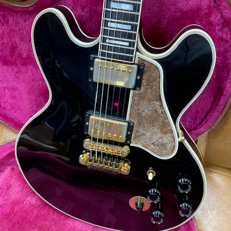 Gibson Lucille 1995 electric guitar w/ case