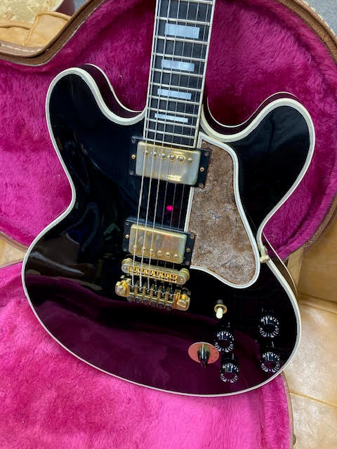 Gibson Lucille 1995 electric guitar w/ case